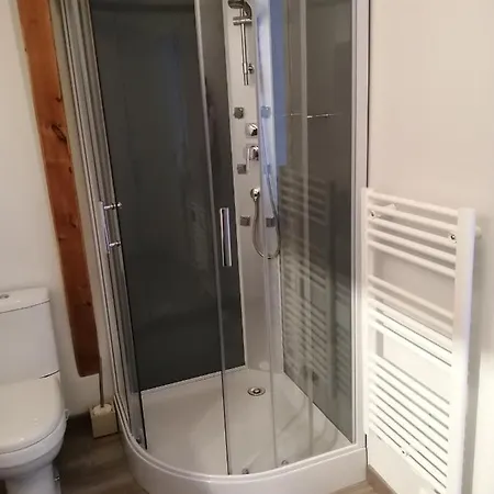 Nature Varuna - Les Gaveries מלון *