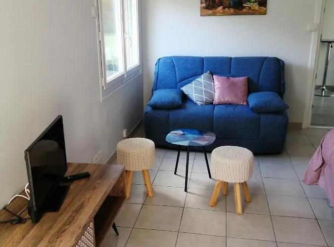 Nature Varuna - Les Gaveries Hotel *